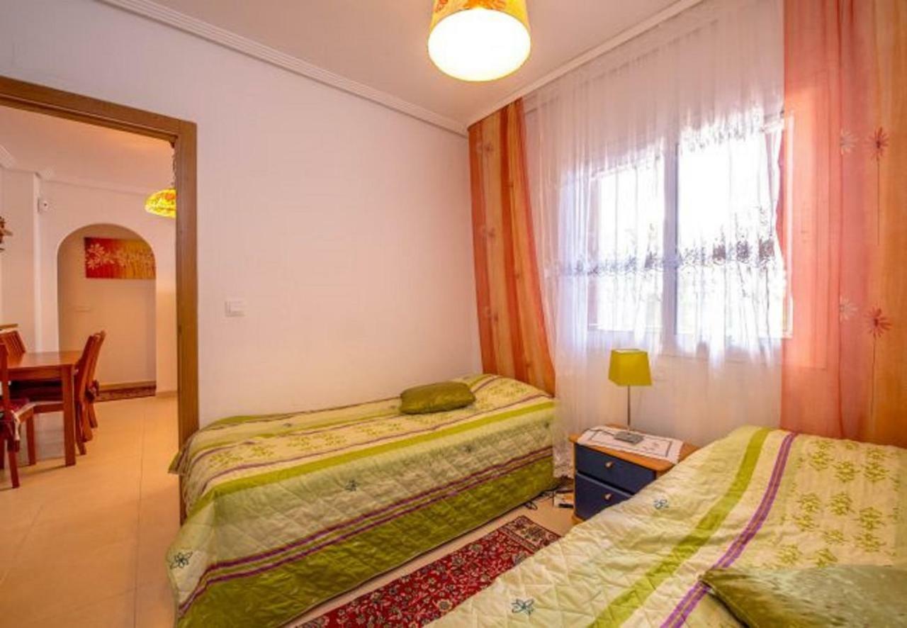 Apartamento "Carmen" Zeniamar Орихуела Екстериор снимка