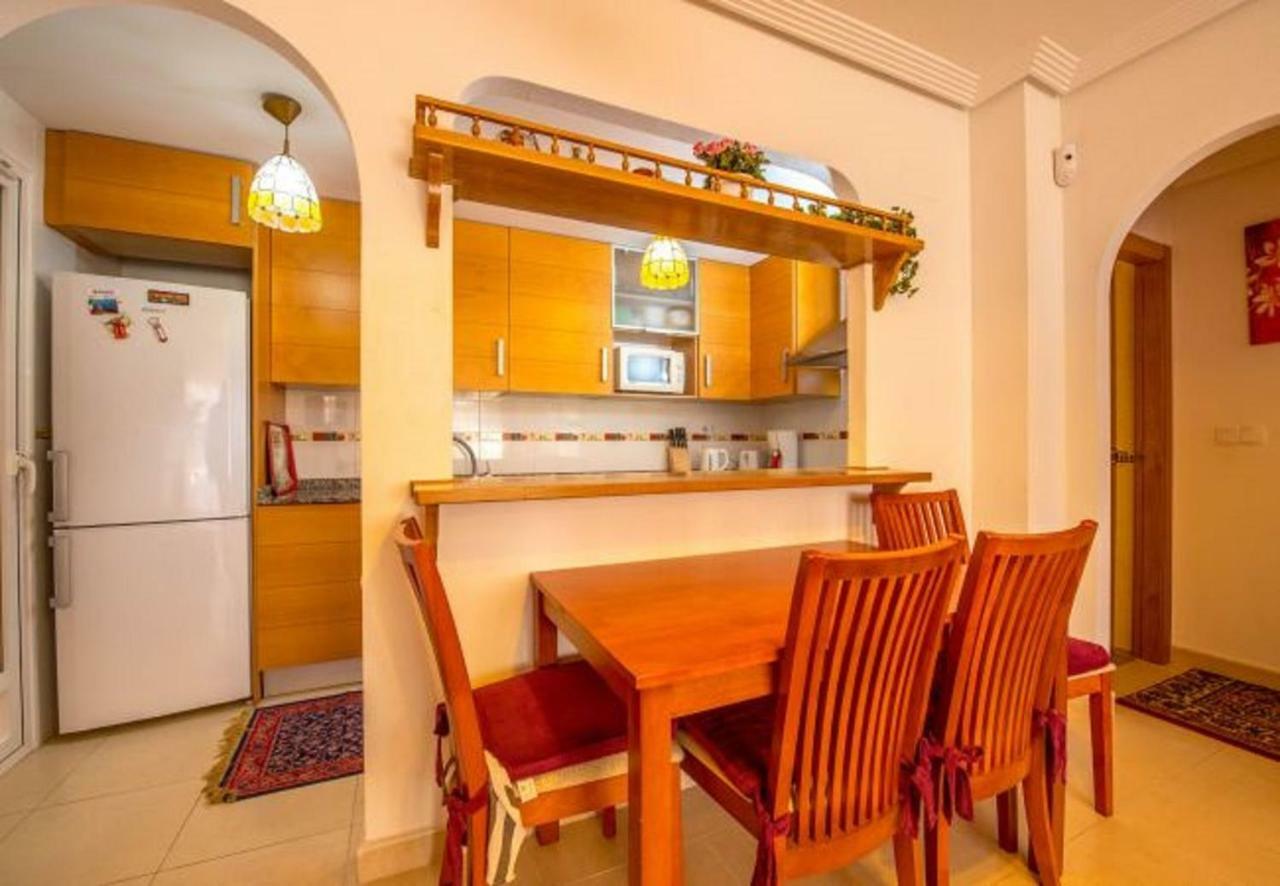 Apartamento "Carmen" Zeniamar Орихуела Екстериор снимка